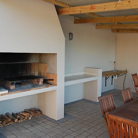 Longacre Olive & Vineyard Estate Pension Langebaan Buitenkant foto